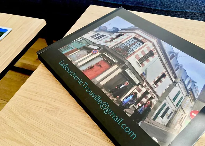 Tatil Evi Laboucherietrouville Maison 200m2 5 Hypercentre 13 Personnes Avec Bebes Trouville-sur-Mer