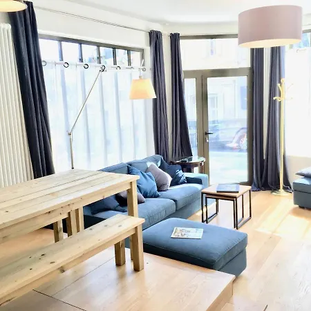 Holiday home Laboucherietrouville Maison 200m2 5 Hypercentre 13 Pers Bebes, Trouville-sur-Mer